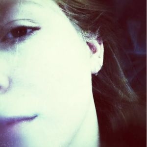 Meet your Posher, Victoria